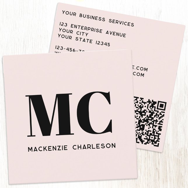Moderne Monogramm-Initialen QR-Code Rosa Quadratische Visitenkarte (Simple minimalist monogram initials QR code blush pink professional business card)