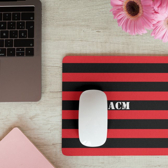 Moderne Monogramm Schwarz und rote Streifen Mousepad (Von Creator hochgeladen)
