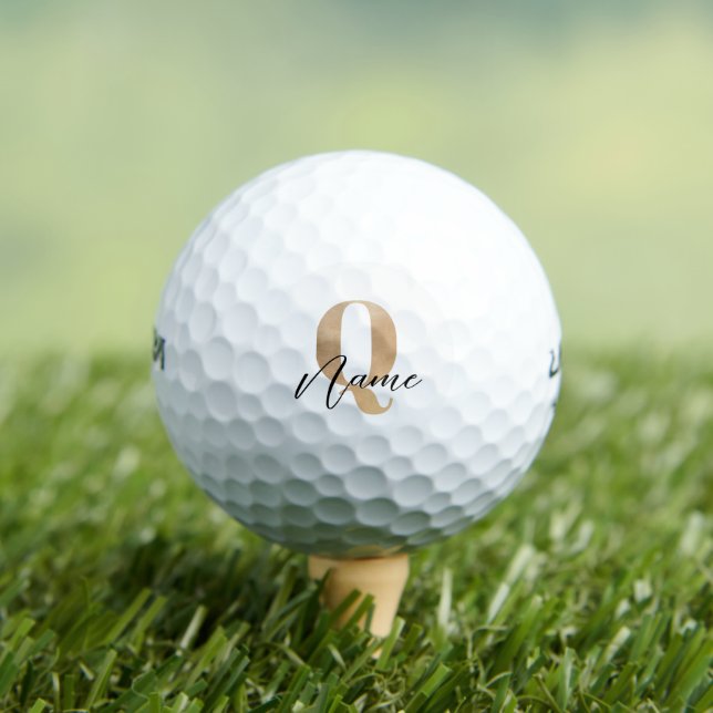 Moderne monogrammierte Anfangsbuchstabe Q & Name P Golfball (Insitu T-Shirt)