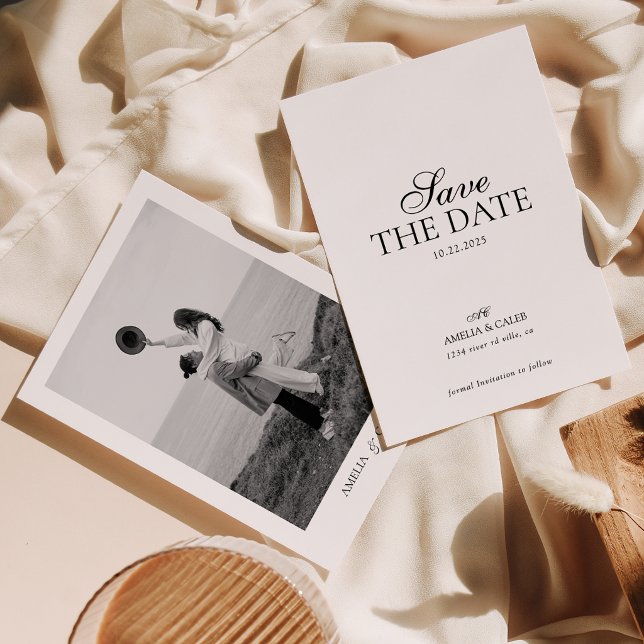 Moderne monogrammierte Foto-Hochzeit Save the Date (Von Creator hochgeladen)