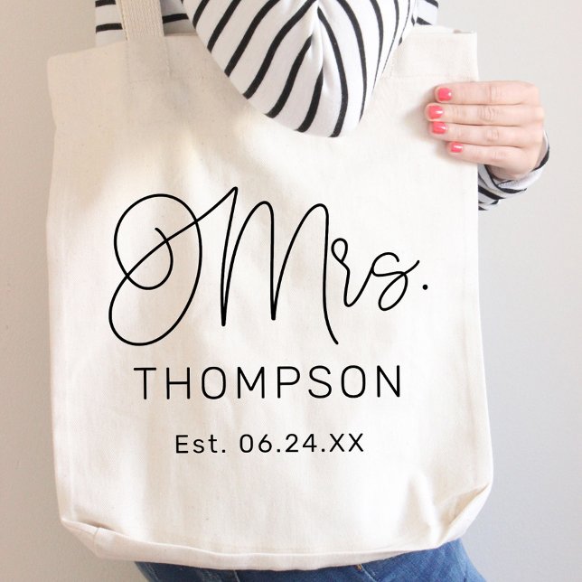 Moderne Mrs Kalligrafie-Monogramm Hochzeitsdatum Tragetasche (Von Creator hochgeladen)