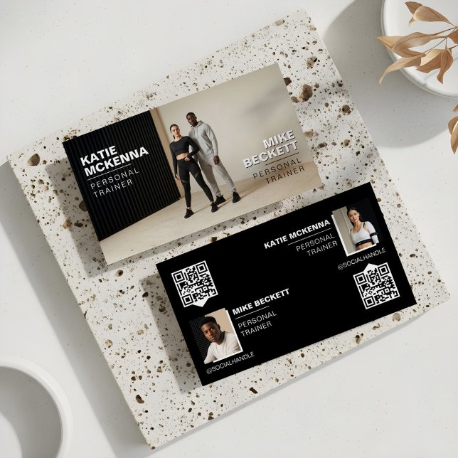 Moderne mutige persönliche Fitness-Trainer-Coach-F Visitenkarte (Modern Partners Photo Fitness Trainer QR Code Business Card)
