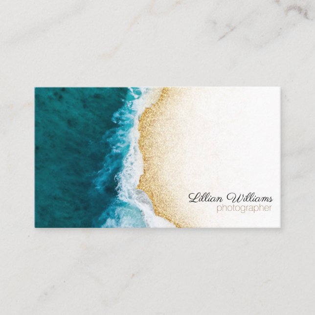 Moderne Ocean Aquamarin Waves Gold Glitzer Ombre K Visitenkarte (Vorderseite)