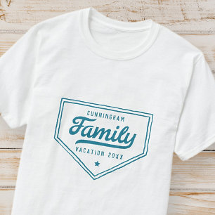 Moderne offizielle Familienferien im Vintage-Stil T-Shirt