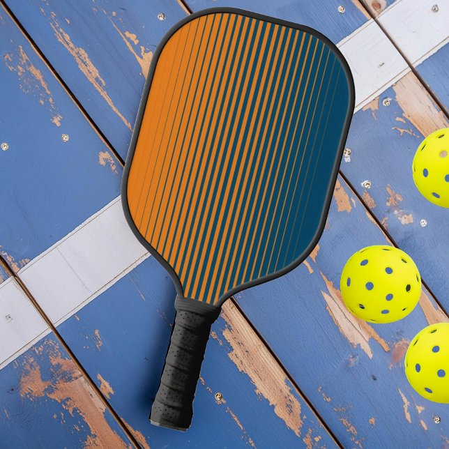 Moderne Orange Blue Sports Side Fade Pickleball Schläger (Von Creator hochgeladen)
