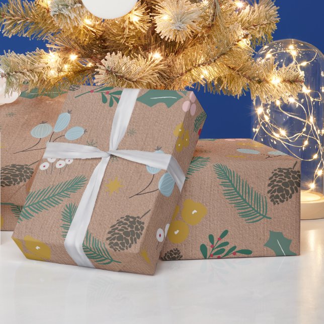 Moderne Oversified Christmas Foliage Pattern Kraft Geschenkpapier (Feiertage)