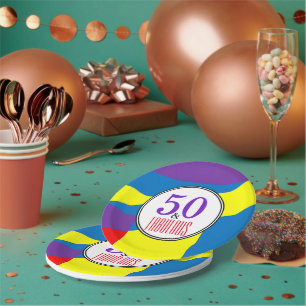 Moderne Partyteller - Farbige Welle zum 50. Geburt