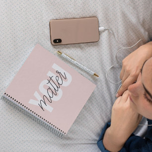 Moderne Pastellrosa You Matter Inspirationszitat Notizbuch