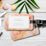 Moderne Peach Floral Neuverheiratete Flitterwochen Gepäckanhänger<br><div class="desc">Stellen Sie sich ein Gepäckanhänger vor,  das sich anfühlt,  in einen wunderschönen Garten mit weichen,  verschwommenen Pfirsichfarben zu gehen. Dieses pfirsichfarbene Gepäckanhänger bringt sanfte Pastelltöne und atemberaubende Blume auf moderne und elegante Weise zusammen.</div>