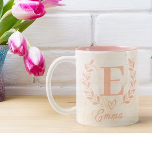 Moderne Personalisierte Rosa Marmorform Name & Lie Zweifarbige Tasse
