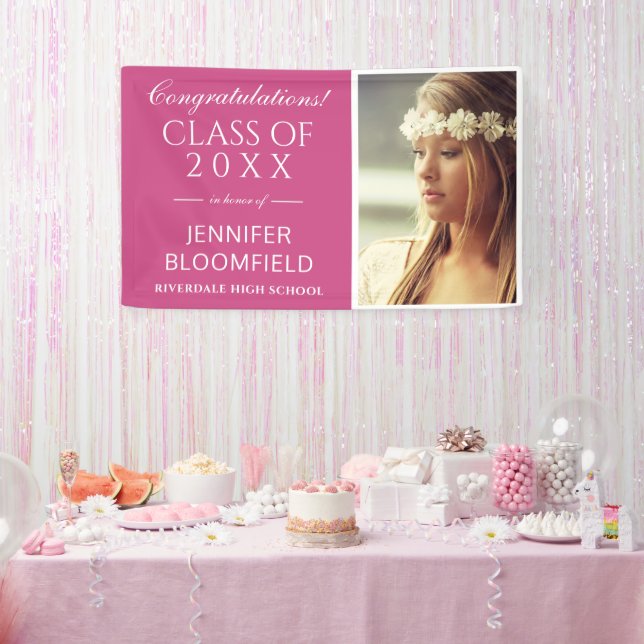 Moderne Pink White Foto Abschluss CLASS OF 2025 Banner (Party)