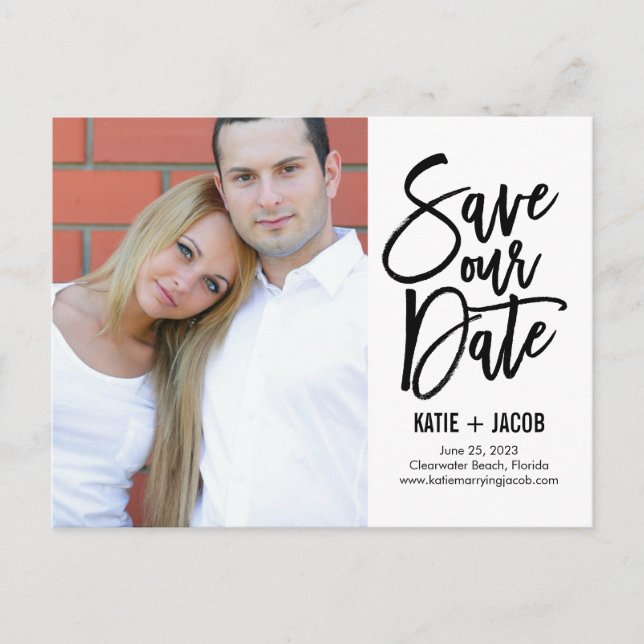 Moderne Pinsel Save the Date Postkarte (Vorderseite)