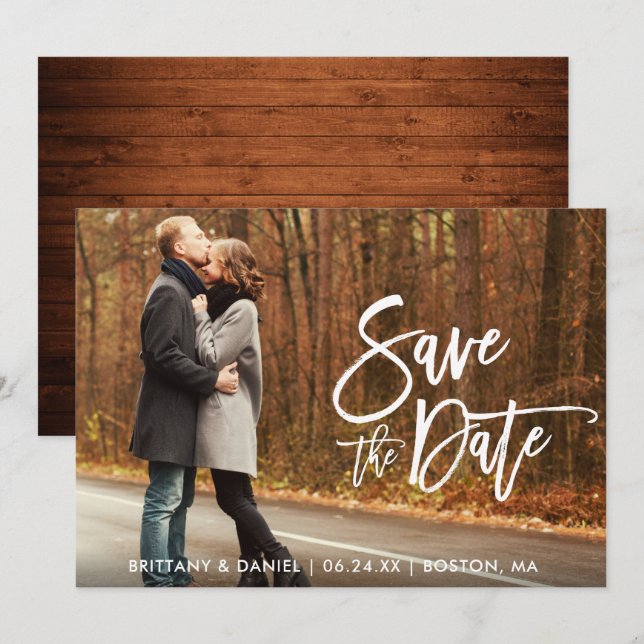 Moderne Pinsel Script Foto Holz Save the Date Kart Einladung (Vorne/Hinten)