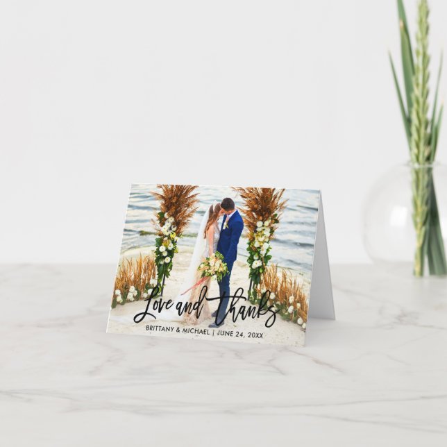 Moderne Pinselschrift | Liebe dank Hochzeitstil Karte (Vorderseite)