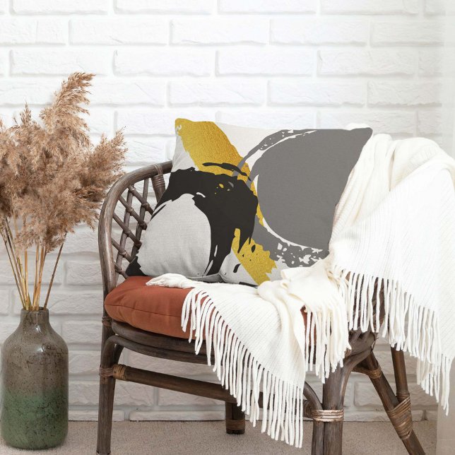 Moderne Pinselstriche - Gold, Grau und Schwarz Kissen (Von Creator hochgeladen)