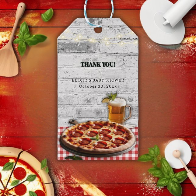 Moderne Pizza + Beer Bricks Baby Dusche Geschenkanhänger (Von Creator hochgeladen)