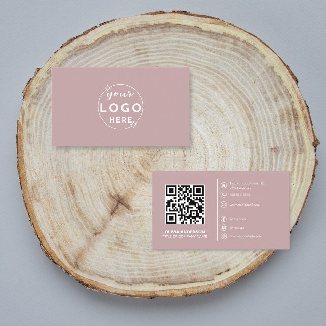 Moderne QR-Rose für das Logo "Social Media Dusty" Visitenkarte (Von Creator hochgeladen)