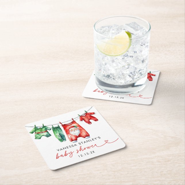 Moderne Red Holly Weihnachtsdusche Rechteckiger Pappuntersetzer (Vor Ort)