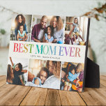 Moderne Regenbogen Beste Mama je Fotomaterial Fotoplatte<br><div class="desc">Beste Mama je! Ein nachdenkliches,  modernes Geburtstag-,  Muttertag- oder Urlaubsgeschenk: Eine trendige Instragram-Foto-Collage-Plakette mit Ihren individuellen Botschaften und/oder Namen. Trendy pastellfarbene Regenbogentypografie auf einer weichen Elfenbeinkulisse sorgt für einen fröhlichen,  stilvollen Sake!</div>