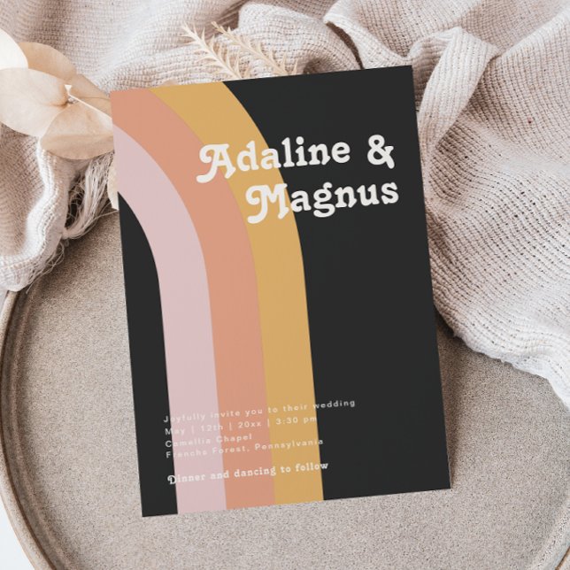 Moderne Retro 70er Jahre Rainbow Dark Lässig Weddi Einladung (Von Creator hochgeladen)