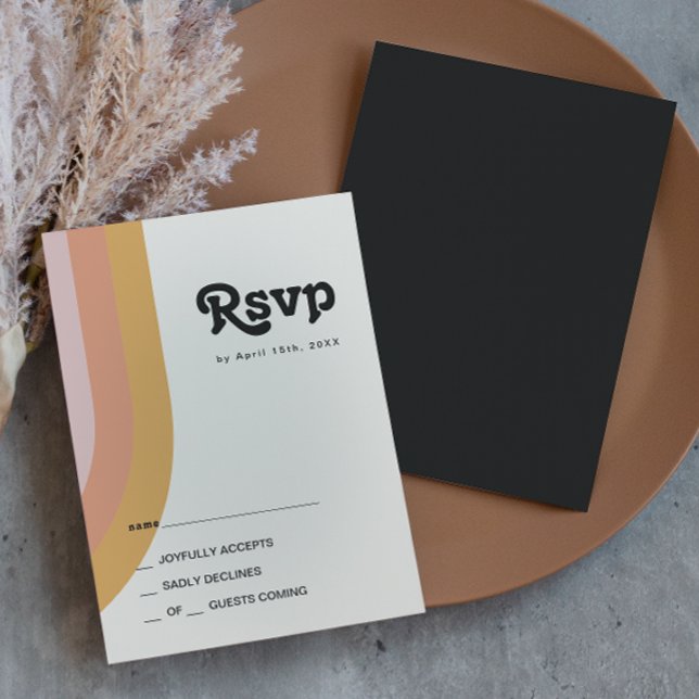 Moderne Retro 70er Rainbow Dark RSVP Card Karte (Von Creator hochgeladen)
