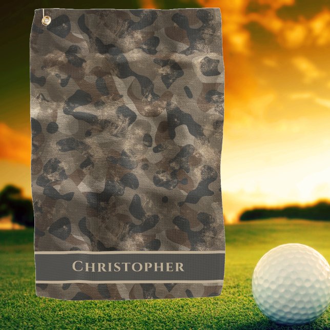 Moderne Retro Camouflage Golfer Mit Monogramm Name Golfhandtuch (Golf Towel for your favorite golfer. Camo pattern with monogram name. )