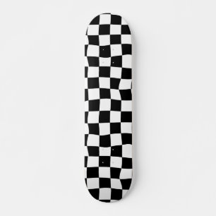 Moderne Retro-Wavy-Karos - Schwarz-weiß P240431 Skateboard