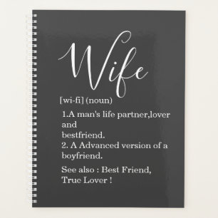 Moderne romantische Ehefrau mit Text Planer