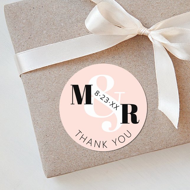 Moderne rosa Ampersand Monogram Wedding Vielen Dan Runder Aufkleber (Elegant modern blush pink black and white bold ampersand wedding thank you guest favor round sticker)