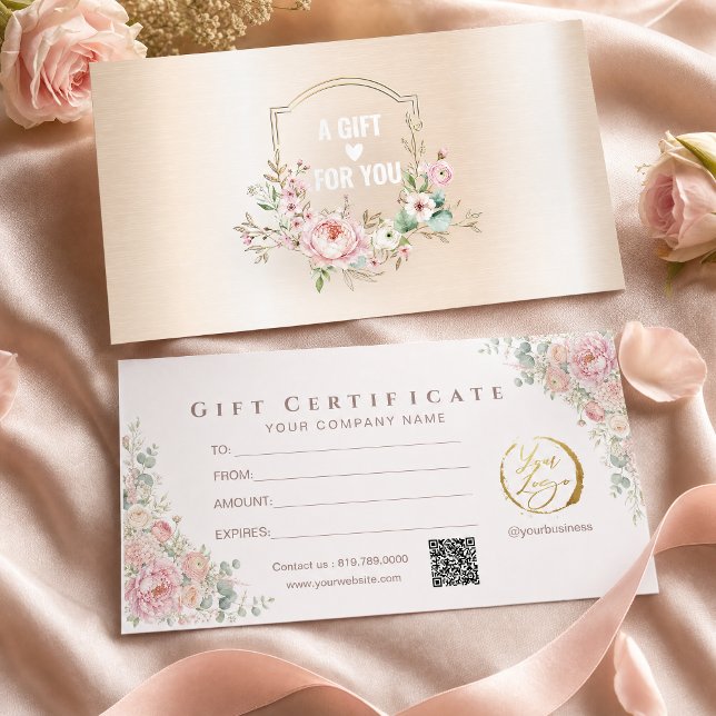 Moderne rosa florale goldene Geschenkkarte (#certificate #giftcard #pinkfloralvoucher #pinkfloralandgold #luxurygiftcard #beautysalon #romantic)