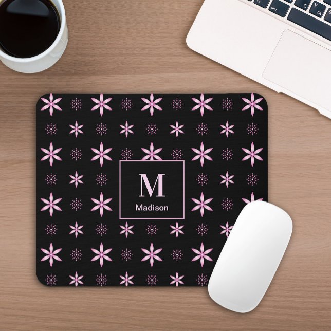 Moderne rosa geometrische florale Monogramm-Mauspa Mousepad (Von Creator hochgeladen)