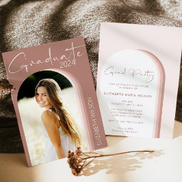 Moderne rosa Graduate Graduate Party Einladung