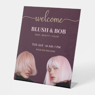 Moderne rosa Haarschönheitssalon Personalisiert Sockelschild