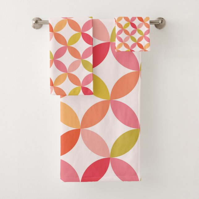 Moderne rosa rote orangefarbene Kreise des Mittelj Badhandtuch Set (Insitu)
