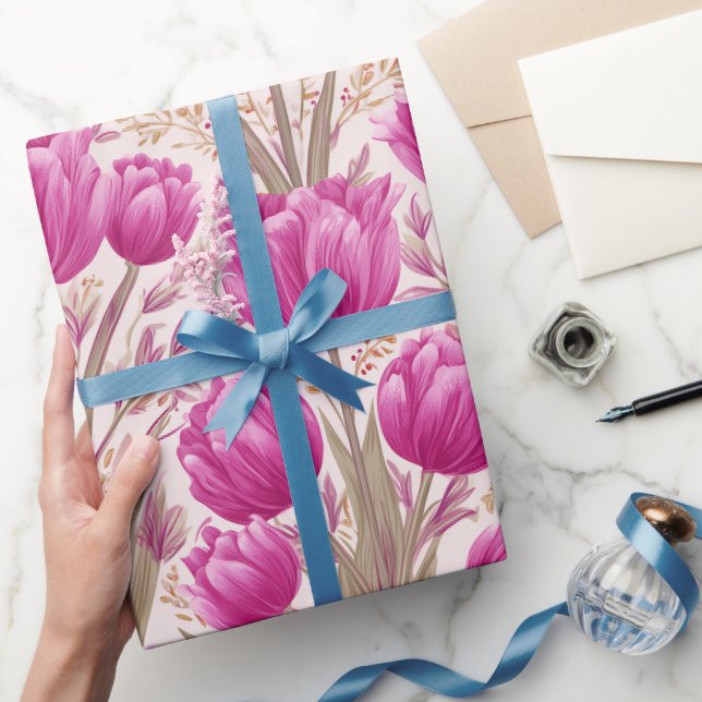 Moderne rosa Tulpe weißes Blumenmuster Geschenkpapier (Schenken)