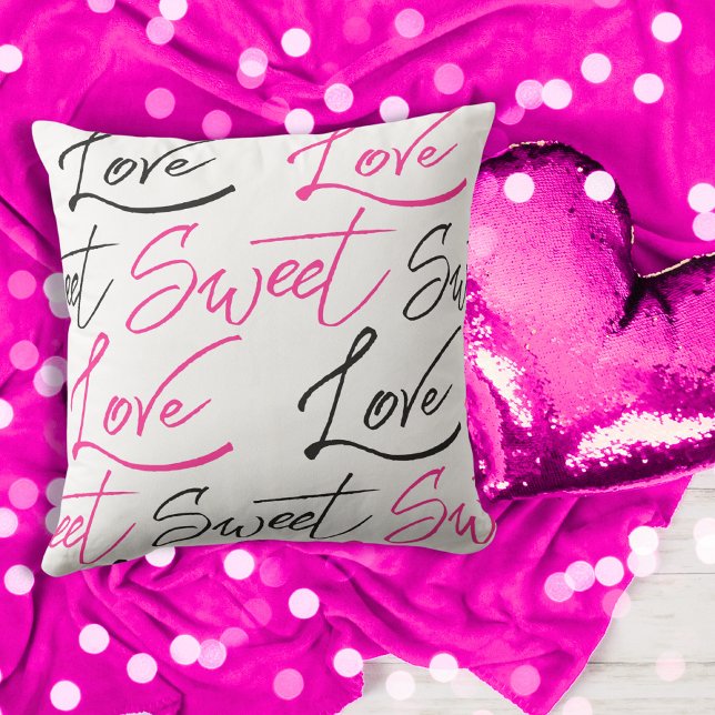 Moderne rosa und schwarze Liebe und ein süßes Must Kissen (Modern Pink and Black Love and Sweet Pattern Throw Pillow)