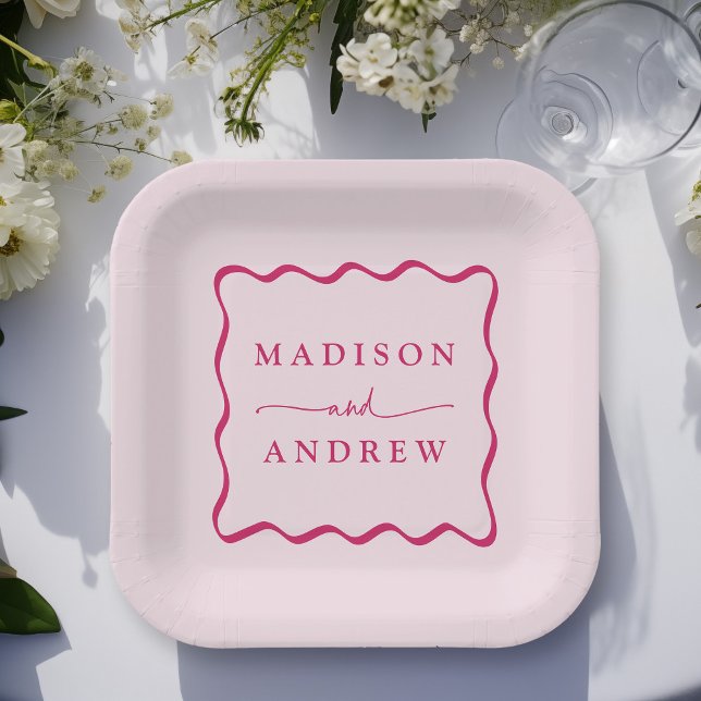 Moderne rosa Wavy Frame Wedding Pappteller (Von Creator hochgeladen)