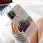 Moderne Rose Gold Glitzer Marmor Schwarze Namen Fo Case-Mate iPhone Hülle<br><div class="desc">Moderne Rose Gold Glitzer Marmor blush Namen Foto mit Rose Gold Glitzer Glitzern geometrische Streifen,  editierbare pastellrot rot Rosa Farbblock,  fügen Sie Ihre Namen und Ihr Foto. Perfektes Geschenk für sie,  Ihre Geschenke oder Schwester.</div>