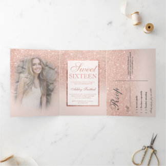 Moderne Rose Gold Glitzer ombre Foto Sweet 16 uAwg Dreifach Gefaltete Einladung
