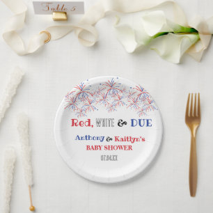 Moderne Rot Weiß & Fällig am 4. Juli Baby Shower Pappteller