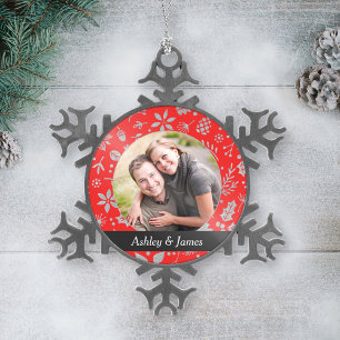 Moderne rote Feiertagslaub-Paarfoto Schneeflocken Zinn-Ornament