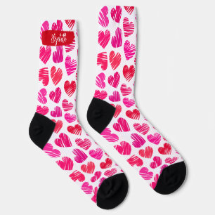Moderne rote und rosa doodled Herzen Valentine Nam Socken