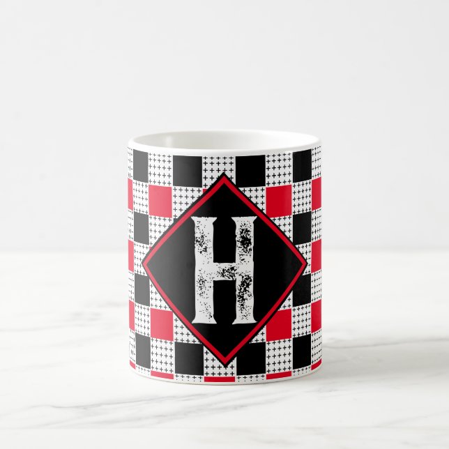 moderne rote und schwarze Büffel kariert Checkered Kaffeetasse (Mittel)