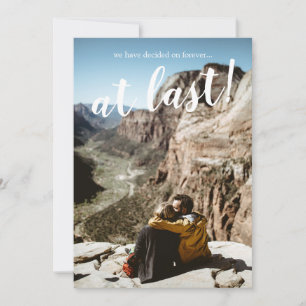 Moderne, rustikale Foto-Engagement-Partei Einladung