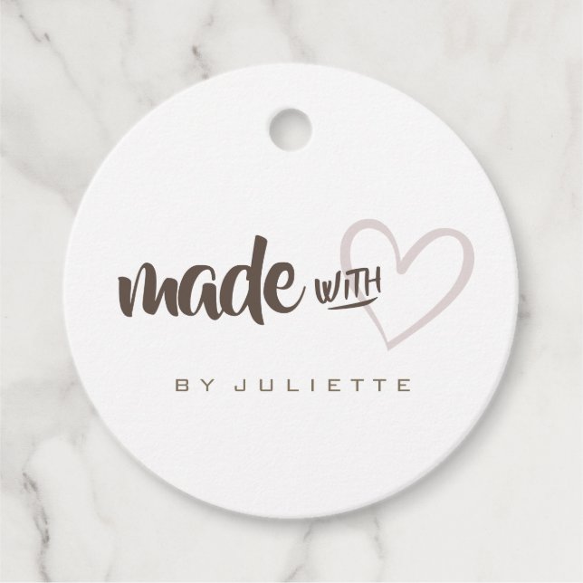 Moderne rustikale Liebe Heart Kraft Papier Geschenkanhänger (Vorderseite)