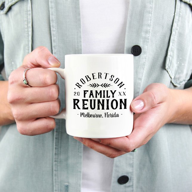 Moderne rustikale Personalisierte Family Wiederseh Kaffeetasse (Von Creator hochgeladen)