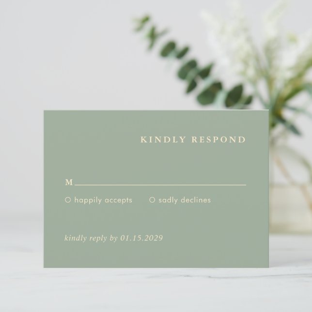Moderne Salbeigrüne Einfache Hochzeit RSVP Karte (Stehend Vorderseite)