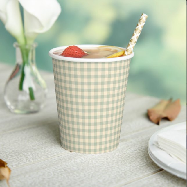 Moderne Salbeigrüne Gingham-Baby-Party  Pappbecher (Gingham Baby Shower Paper Cup)