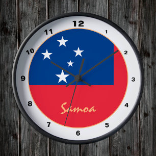 Moderne samoanische Flagge, trendige Zuhause / Des Runde Wanduhr
