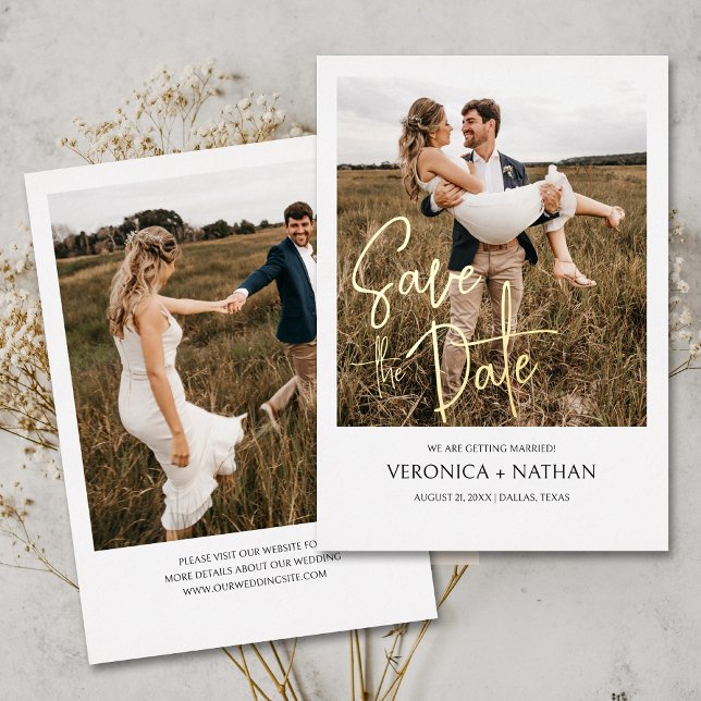 Moderne Save the Date-Foto-Hochzeit | Real Gold Folieneinladung (The luxurious touch of foil adds a stunning allure, making this invitation a perfect choice.)